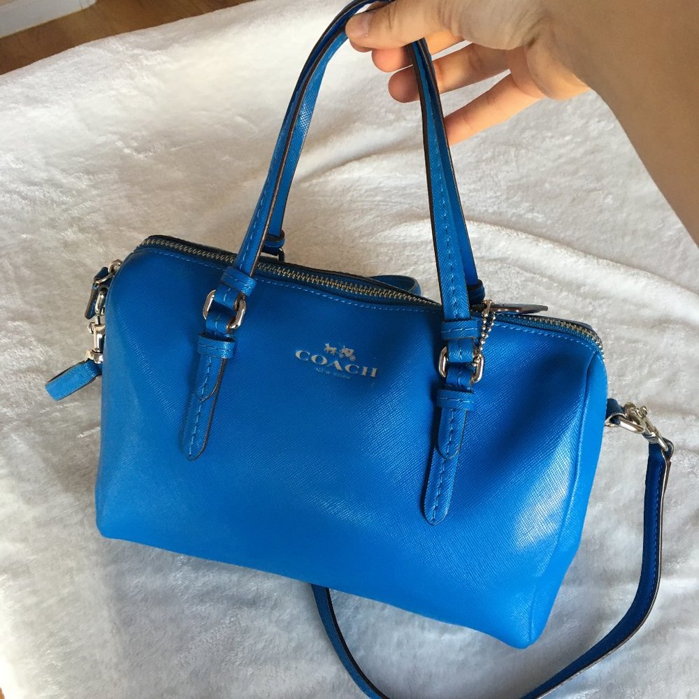 Coach Blue Leather Crossbody mini shoulder bag - Picture 7 of 8